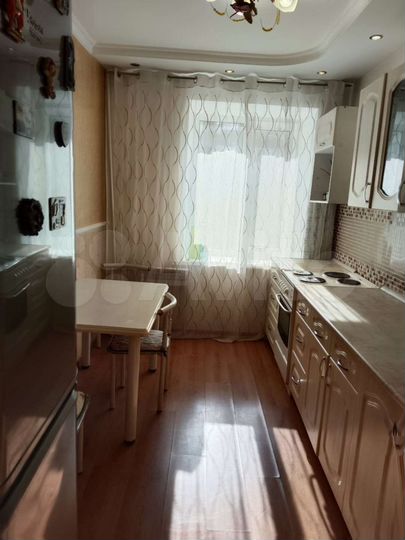 2-к. квартира, 52 м², 2/5 эт.