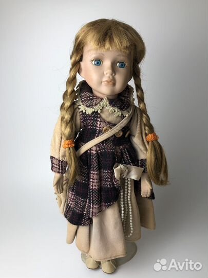 Кукла фарфоровая винтаж