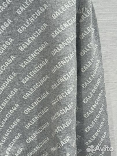 Свитер Balenciaga оригинал новый