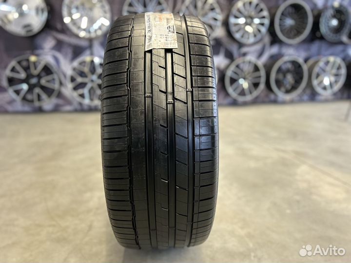 Hankook Ventus S1 Evo3 SUV K127A 285/35 R22