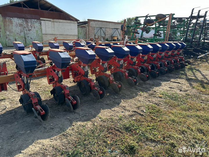 Сеялка Техника-Сервис Тс-M 8000А, 2010