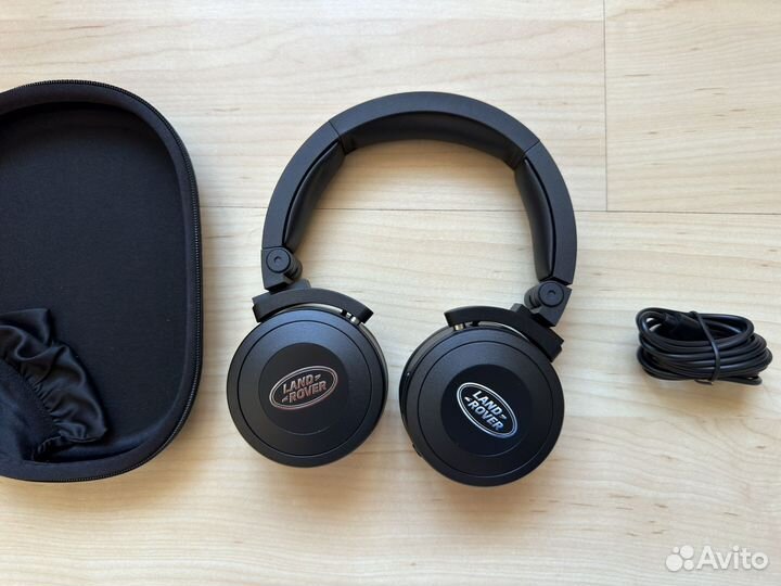 Беспроводные наушники Harman Land Rover RangeRover
