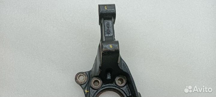 Кулак поворотный передний правый Kia K5 DL3 G4NA