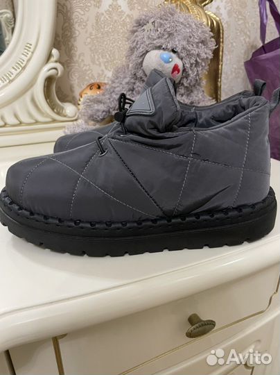 Обувь женская 38 размер