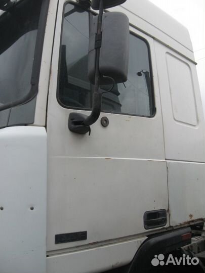 Двери даф Ати 95 1995г.в