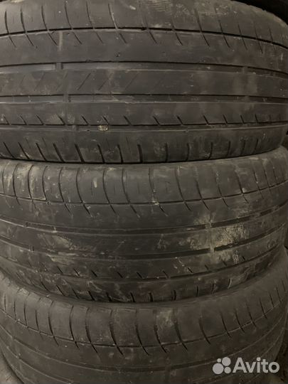 Michelin Pilot Exalto PE2 215/55 R17 94ZR