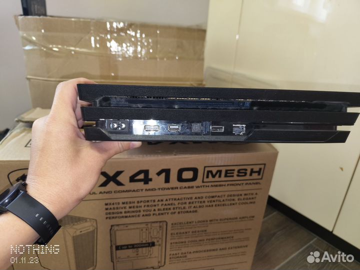 Sony PlayStation 4 Pro (1 Тб)