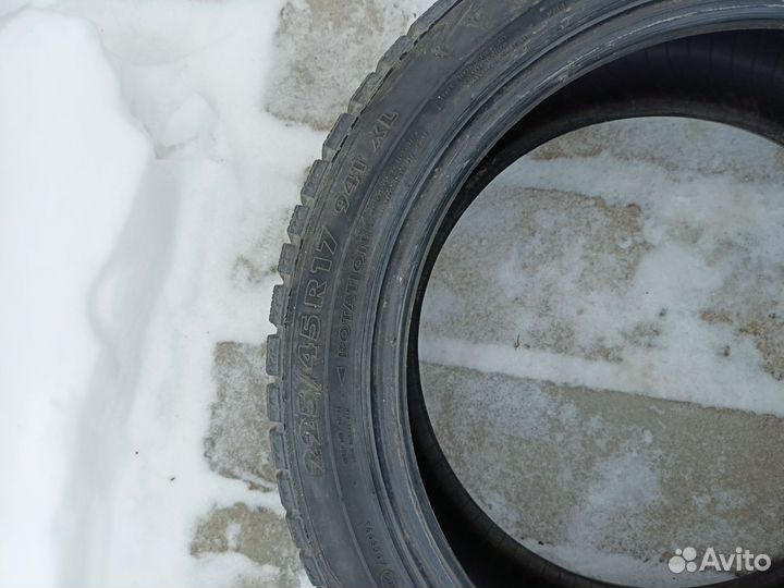 Nokian Tyres Hakkapeliitta 7 225/45 R17 94T
