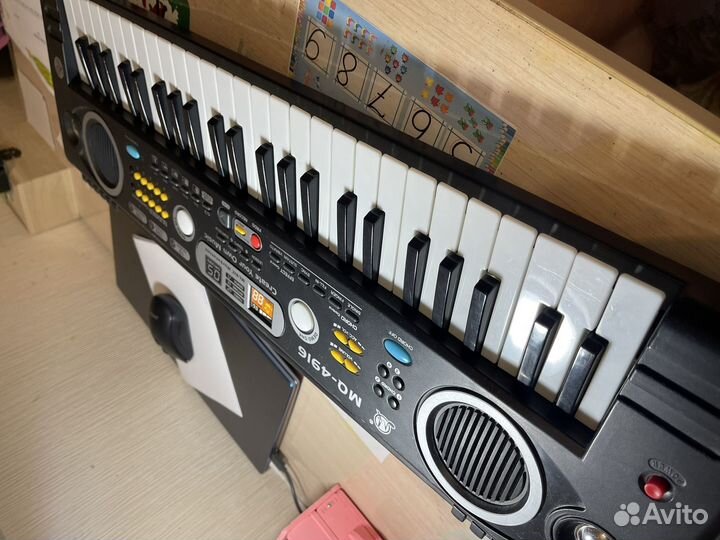 Синтезатор игрушечний/детский