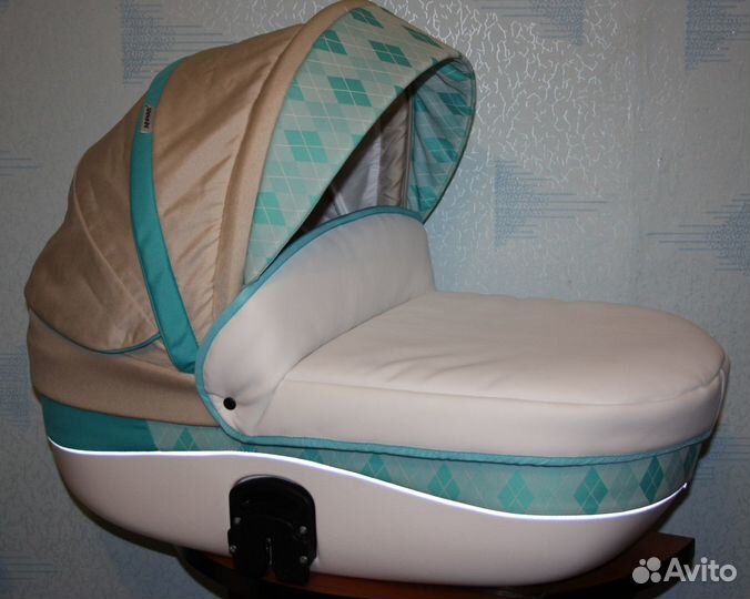 Накидка на ножки для люльки и прогулочной коляски