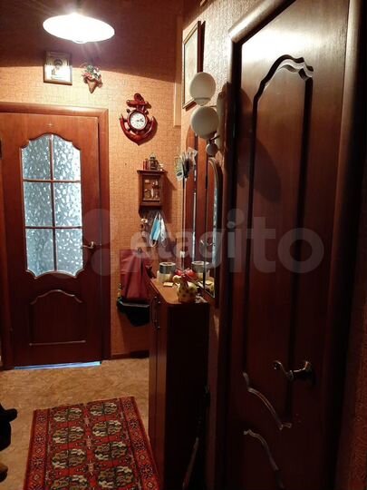 2-к. квартира, 54 м², 3/3 эт.