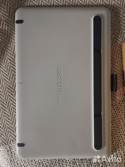 Планшет Wacom one 13.3