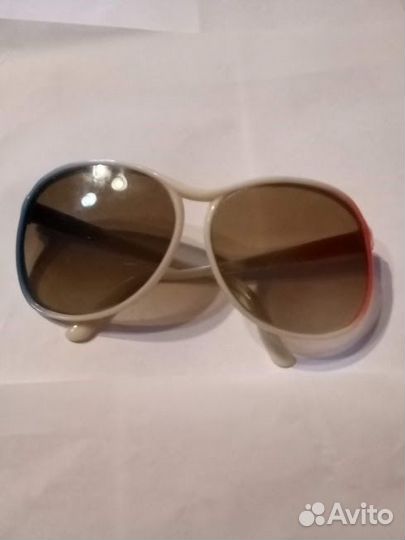 Солнцезащитные очки женские