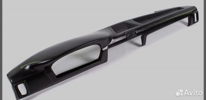 Накладка на панель приборов нива21213