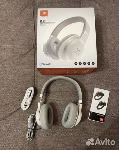 Беспроводные bluetooth наушники JBL E55BT