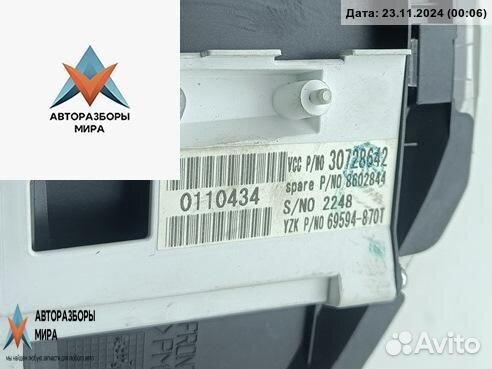 Щиток приборов (приборная панель) Volvo S40 2 2006