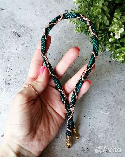 Жгут-колье из бисера Змея