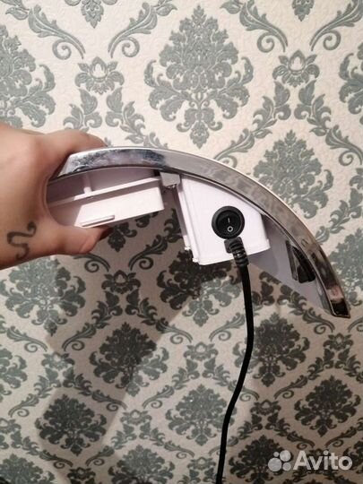 Маникюрный пылесос