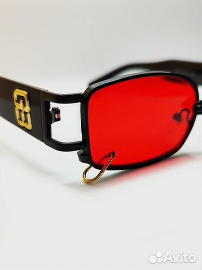 Солнцезащитные очки женские