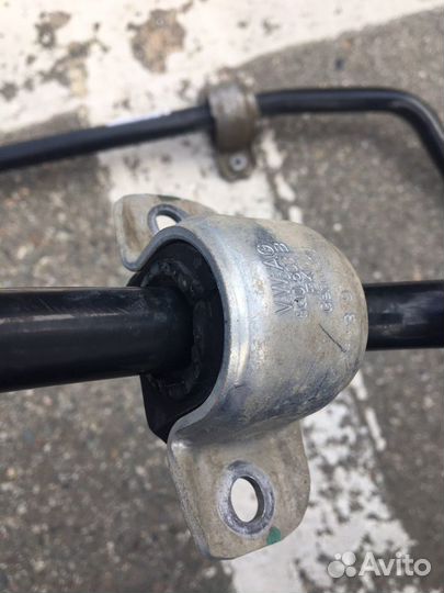 Стабилизатор задний Octavia A7