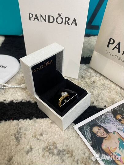 Кольцо пандора золотистое с сердцем оригинал