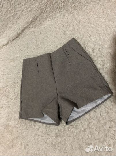Шорты женские
