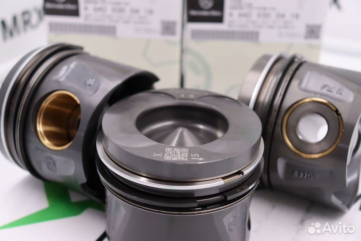 Поршень A6420300418