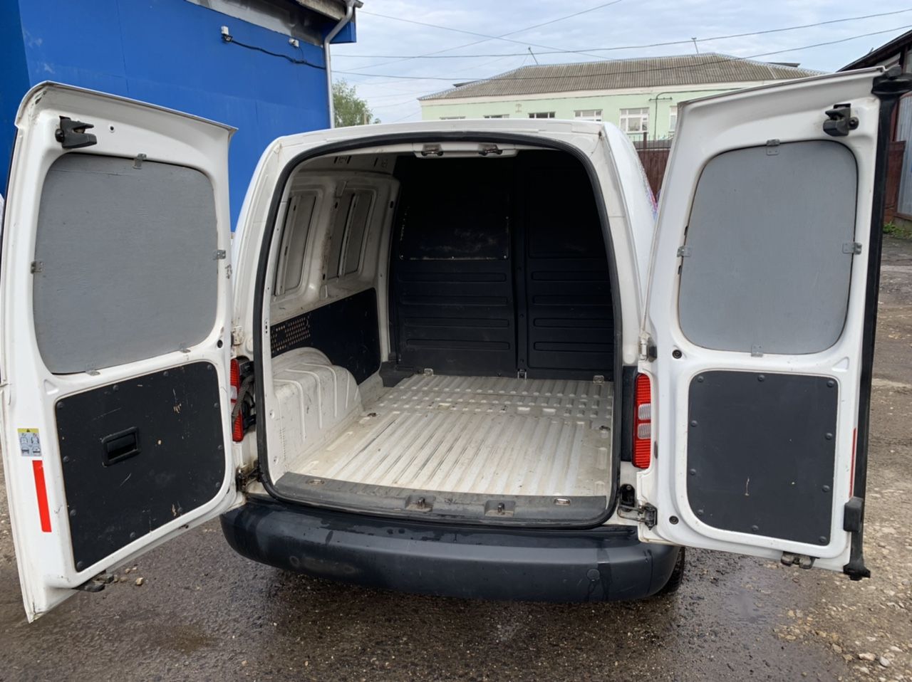 Volkswagen Caddy: фото владельца