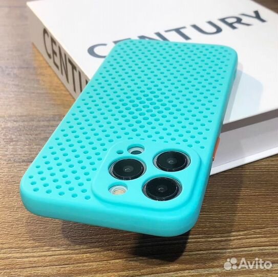 Чехол на iPhone