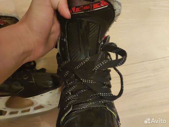 Хоккейные коньки bauer vapor 2x