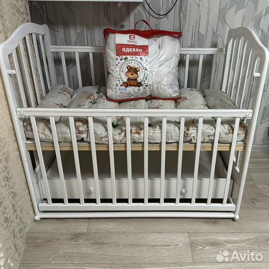 Детская кровать+матрас+одеяло