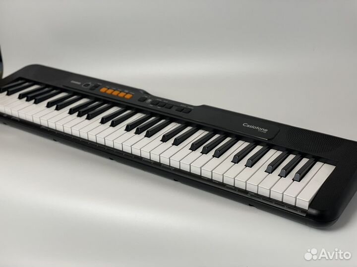 Синтезатор Casio Casiotone CT-S100