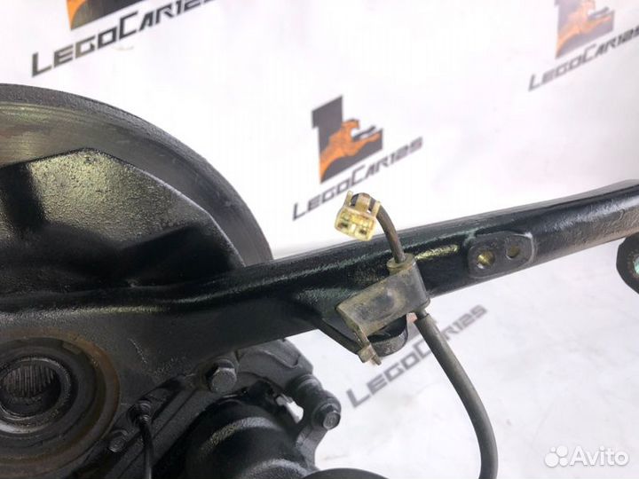 Ступица передняя правая Kia Mohave D6EA 2009