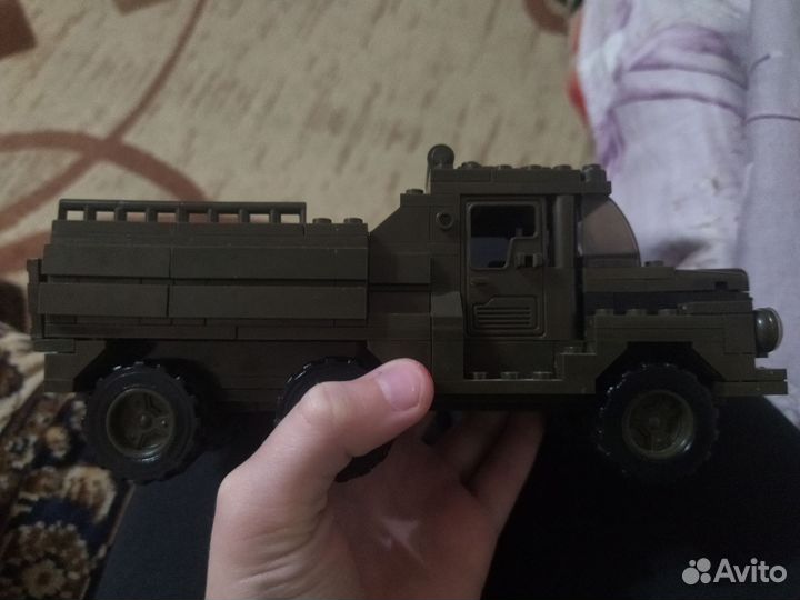 Лего машина
