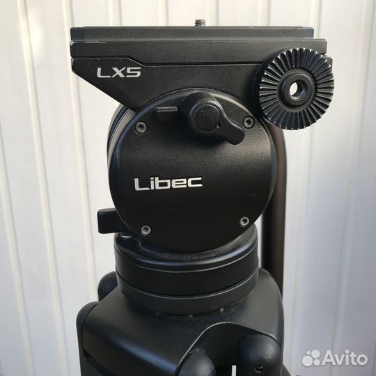 Штатив для фотоаппарата Libec LX5