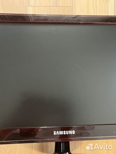 Монитор Samsung p2250