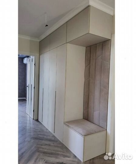 Шкаф в прихожую