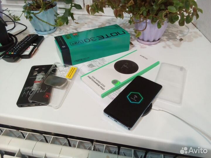 Infinix Note 30 VIP, 8/256 ГБ