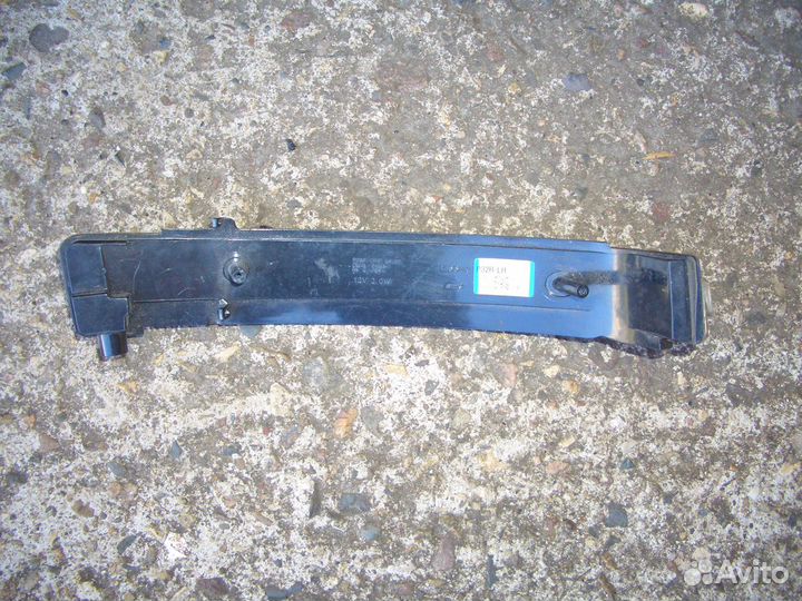 Повторитель поворота зеркала Ниссан Мурано с15