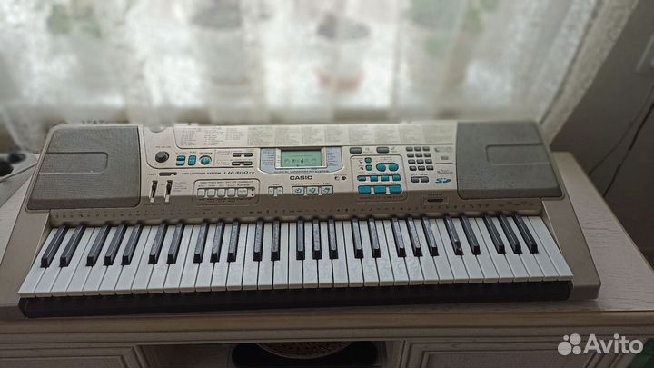 Синтезатор casio lk 300 tv