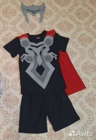 Костюм супергероя