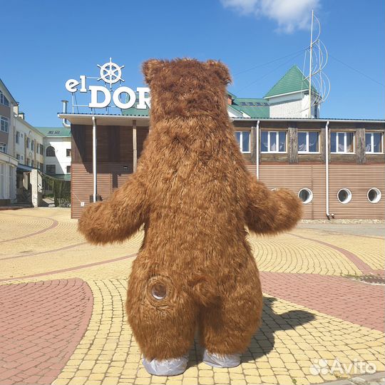 Надувной костюм бурого медведя