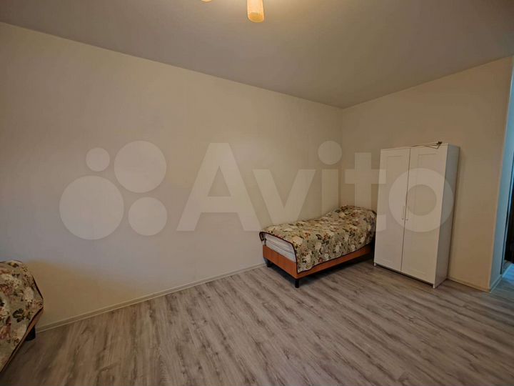 1-к. квартира, 37 м², 1/2 эт.