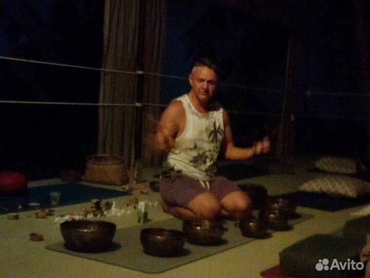 Звукотерапия поющими гималайскими чашами