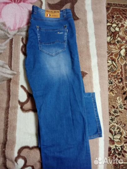 Джинсы мужские