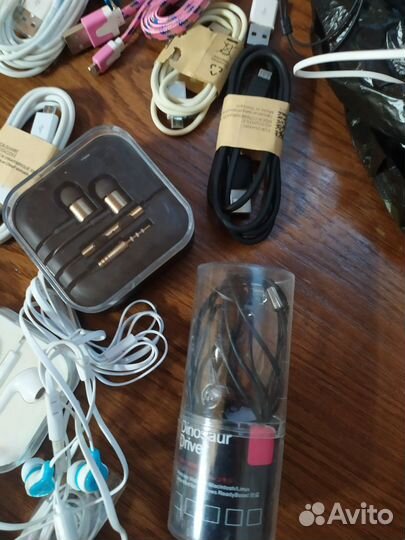 Аксессуары наушники шнуры блок