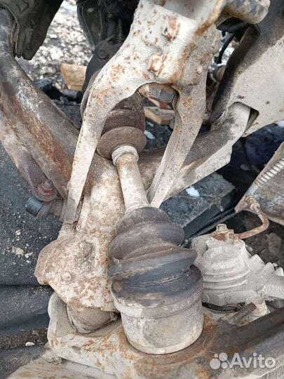 Приводной вал левый Киа Спортаже 1