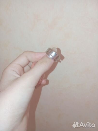 Карандаш для губ кольцо