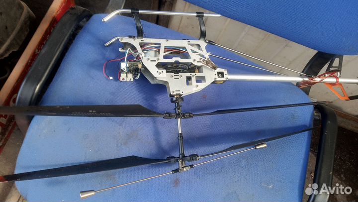 Модель вертолета