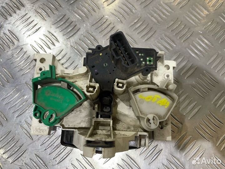 Блок управления отопителем Renault Logan 1.4 2008